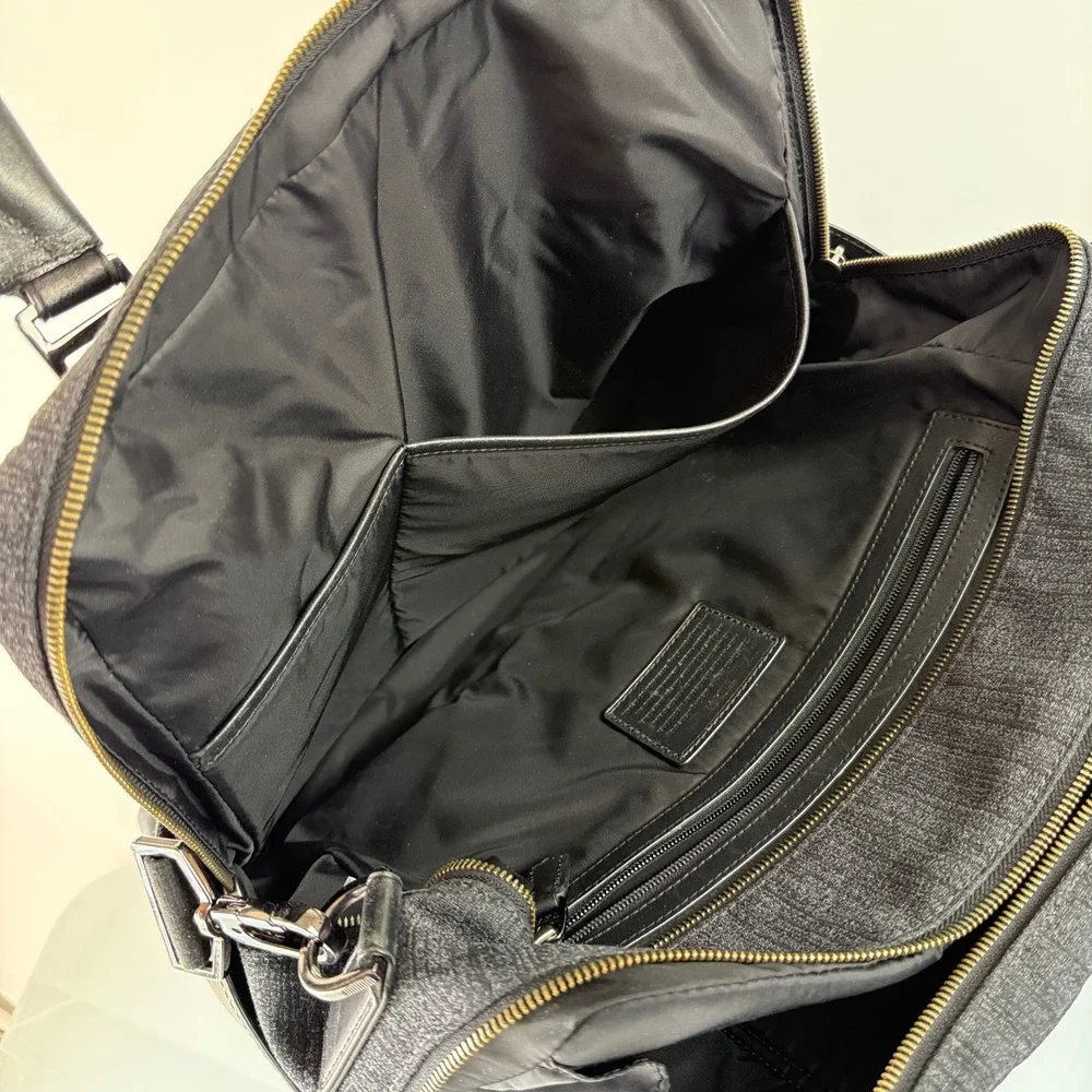 Tumi Beacon Hill Smith Jetsetter Bag Mens L Grey Black Leather Briefcase 68550SL